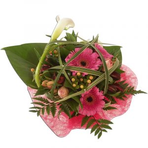 Bouquet pastel d'arums et germinis Bouquet rond composé d'arums