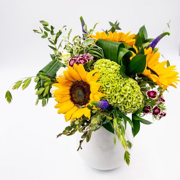 Saveurs estivales Bouquet rond composé de tournesols