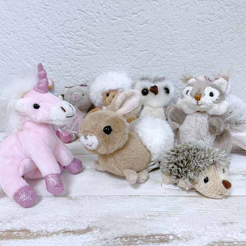 Porte-clés lapin style peluche personnalisé avec le prénom de