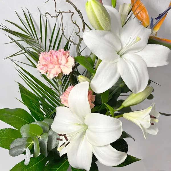 bouquet en hauteur oiseau de paradis strelitzia Lys