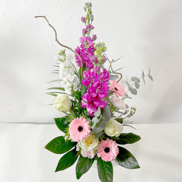 subtil bouquet en hauteur rose giroflée