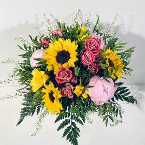 soleil de printemps bouquet rond pivoine tournesol